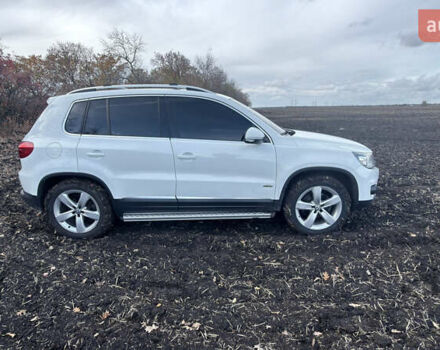 Белый Фольксваген Тигуан, объемом двигателя 1.97 л и пробегом 278 тыс. км за 15700 $, фото 10 на Automoto.ua