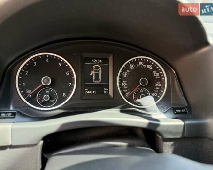 Білий Фольксваген Тігуан, об'ємом двигуна 1.97 л та пробігом 243 тис. км за 10999 $, фото 11 на Automoto.ua