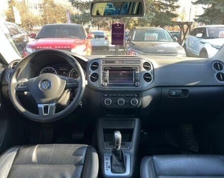 Белый Фольксваген Тигуан, объемом двигателя 2 л и пробегом 162 тыс. км за 12999 $, фото 9 на Automoto.ua