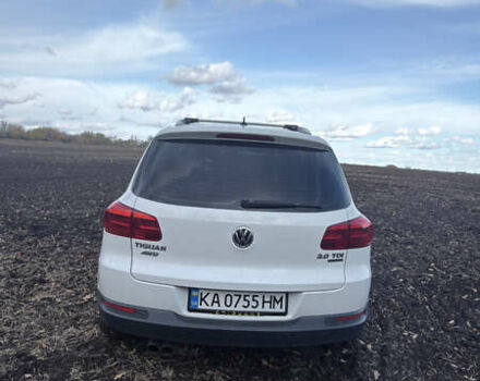 Белый Фольксваген Тигуан, объемом двигателя 1.97 л и пробегом 278 тыс. км за 15700 $, фото 5 на Automoto.ua