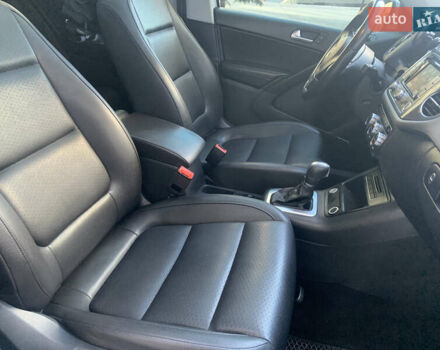 Білий Фольксваген Тігуан, об'ємом двигуна 1.98 л та пробігом 267 тис. км за 12400 $, фото 12 на Automoto.ua