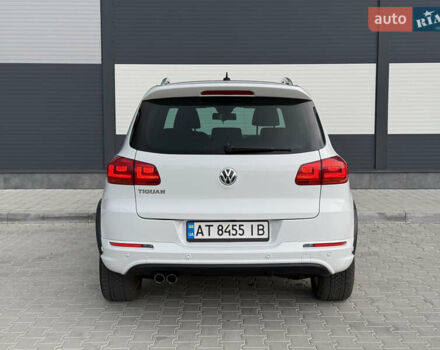 Білий Фольксваген Тігуан, об'ємом двигуна 1.97 л та пробігом 292 тис. км за 16900 $, фото 5 на Automoto.ua