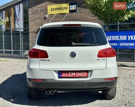 Белый Фольксваген Тигуан, объемом двигателя 2 л и пробегом 228 тыс. км за 12550 $, фото 20 на Automoto.ua