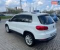 Белый Фольксваген Тигуан, объемом двигателя 1.97 л и пробегом 75 тыс. км за 18000 $, фото 3 на Automoto.ua