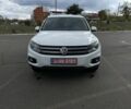 Белый Фольксваген Тигуан, объемом двигателя 2 л и пробегом 162 тыс. км за 13000 $, фото 1 на Automoto.ua