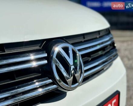 Белый Фольксваген Тигуан, объемом двигателя 2 л и пробегом 228 тыс. км за 12550 $, фото 9 на Automoto.ua