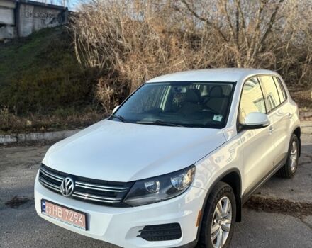 Білий Фольксваген Тігуан, об'ємом двигуна 2 л та пробігом 220 тис. км за 259 $, фото 1 на Automoto.ua