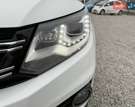 Білий Фольксваген Тігуан, об'ємом двигуна 1.97 л та пробігом 279 тис. км за 12999 $, фото 16 на Automoto.ua