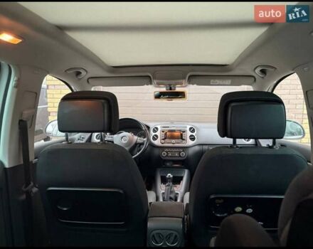 Белый Фольксваген Тигуан, объемом двигателя 1.97 л и пробегом 199 тыс. км за 15700 $, фото 10 на Automoto.ua