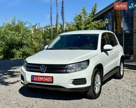 Белый Фольксваген Тигуан, объемом двигателя 2 л и пробегом 228 тыс. км за 12550 $, фото 2 на Automoto.ua