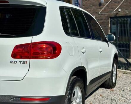 Белый Фольксваген Тигуан, объемом двигателя 2 л и пробегом 228 тыс. км за 12550 $, фото 19 на Automoto.ua