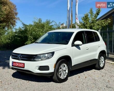 Белый Фольксваген Тигуан, объемом двигателя 2 л и пробегом 228 тыс. км за 12550 $, фото 4 на Automoto.ua