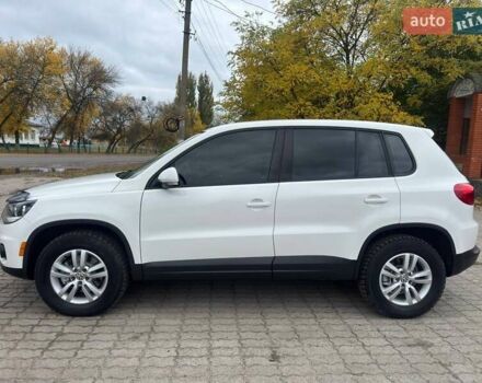 Белый Фольксваген Тигуан, объемом двигателя 1.6 л и пробегом 137 тыс. км за 11807 $, фото 13 на Automoto.ua