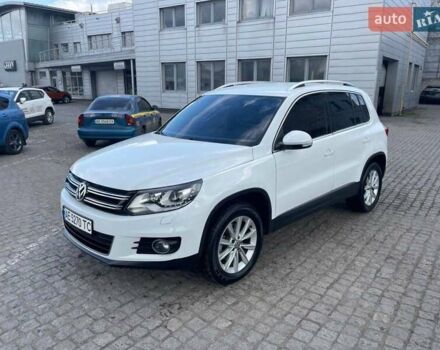 Белый Фольксваген Тигуан, объемом двигателя 1.97 л и пробегом 75 тыс. км за 18000 $, фото 1 на Automoto.ua