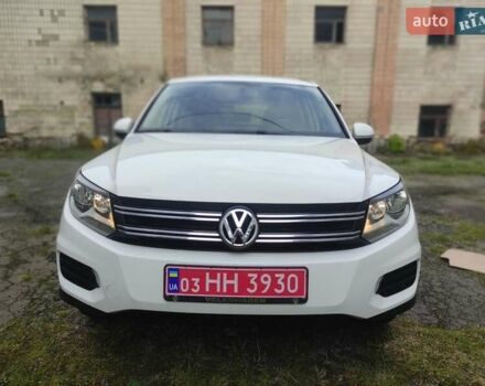Білий Фольксваген Тігуан, об'ємом двигуна 2 л та пробігом 136 тис. км за 11800 $, фото 9 на Automoto.ua
