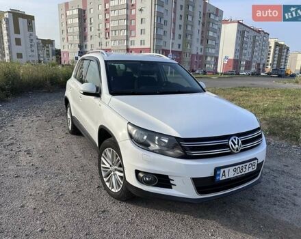 Білий Фольксваген Тігуан, об'ємом двигуна 1.97 л та пробігом 287 тис. км за 15800 $, фото 1 на Automoto.ua