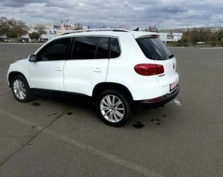 Белый Фольксваген Тигуан, объемом двигателя 2 л и пробегом 162 тыс. км за 12750 $, фото 4 на Automoto.ua