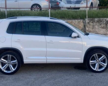 Білий Фольксваген Тігуан, об'ємом двигуна 2 л та пробігом 90 тис. км за 9500 $, фото 4 на Automoto.ua