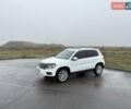 Белый Фольксваген Тигуан, объемом двигателя 1.98 л и пробегом 122 тыс. км за 12300 $, фото 2 на Automoto.ua