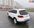 Белый Фольксваген Тигуан, объемом двигателя 2.01 л и пробегом 122 тыс. км за 12300 $, фото 6 на Automoto.ua