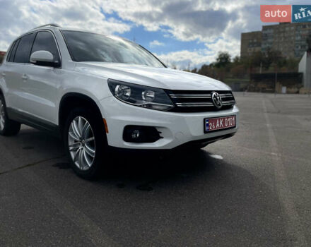 Белый Фольксваген Тигуан, объемом двигателя 2 л и пробегом 161 тыс. км за 12750 $, фото 11 на Automoto.ua