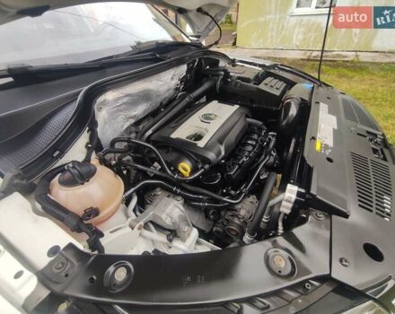 Білий Фольксваген Тігуан, об'ємом двигуна 2 л та пробігом 136 тис. км за 11800 $, фото 19 на Automoto.ua