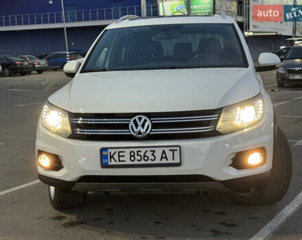 Белый Фольксваген Тигуан, объемом двигателя 1.98 л и пробегом 154 тыс. км за 14999 $, фото 2 на Automoto.ua