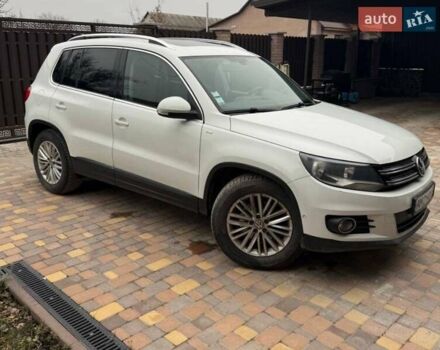 Белый Фольксваген Тигуан, объемом двигателя 1.97 л и пробегом 199 тыс. км за 15700 $, фото 1 на Automoto.ua