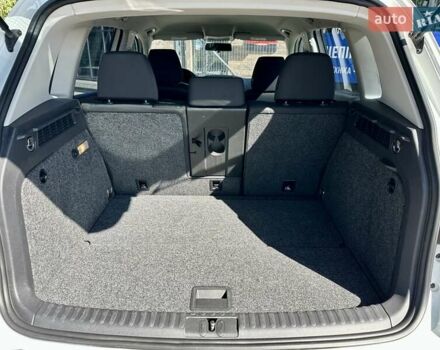 Белый Фольксваген Тигуан, объемом двигателя 2 л и пробегом 228 тыс. км за 12550 $, фото 30 на Automoto.ua