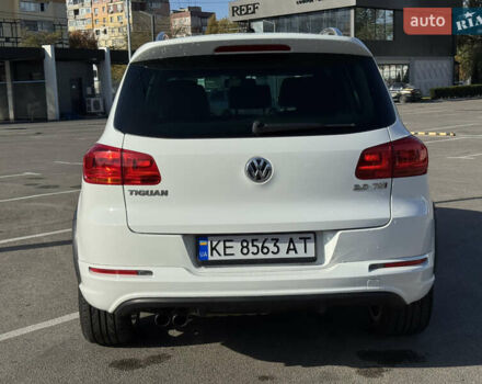 Белый Фольксваген Тигуан, объемом двигателя 1.98 л и пробегом 153 тыс. км за 15800 $, фото 7 на Automoto.ua