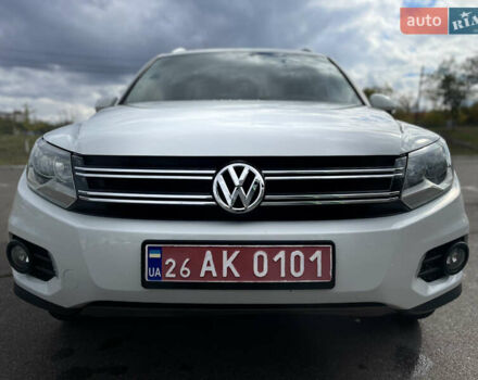 Белый Фольксваген Тигуан, объемом двигателя 2 л и пробегом 161 тыс. км за 12750 $, фото 10 на Automoto.ua