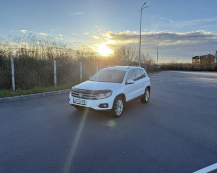 Білий Фольксваген Тігуан, об'ємом двигуна 2 л та пробігом 122 тис. км за 12200 $, фото 3 на Automoto.ua