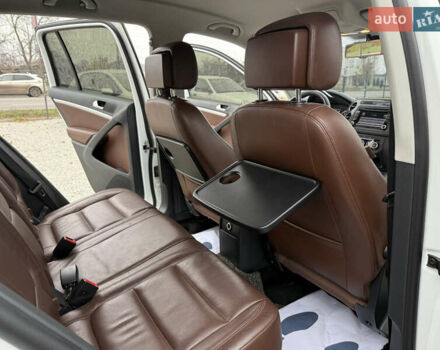 Білий Фольксваген Тігуан, об'ємом двигуна 1.97 л та пробігом 279 тис. км за 12999 $, фото 27 на Automoto.ua