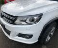 Білий Фольксваген Тігуан, об'ємом двигуна 2 л та пробігом 142 тис. км за 9200 $, фото 3 на Automoto.ua
