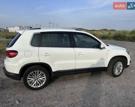 Білий Фольксваген Тігуан, об'ємом двигуна 1.97 л та пробігом 287 тис. км за 15800 $, фото 14 на Automoto.ua