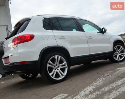 Белый Фольксваген Тигуан, объемом двигателя 2 л и пробегом 156 тыс. км за 12750 $, фото 33 на Automoto.ua