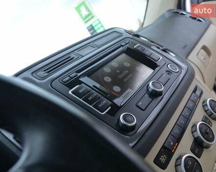 Белый Фольксваген Тигуан, объемом двигателя 2 л и пробегом 156 тыс. км за 12750 $, фото 39 на Automoto.ua