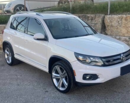 Білий Фольксваген Тігуан, об'ємом двигуна 2 л та пробігом 90 тис. км за 9500 $, фото 2 на Automoto.ua