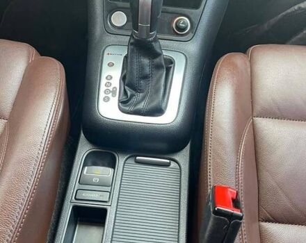 Белый Фольксваген Тигуан, объемом двигателя 1.97 л и пробегом 75 тыс. км за 18000 $, фото 7 на Automoto.ua