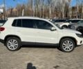Белый Фольксваген Тигуан, объемом двигателя 2 л и пробегом 162 тыс. км за 12999 $, фото 7 на Automoto.ua