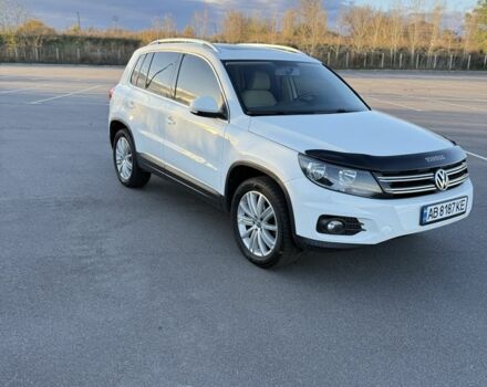Білий Фольксваген Тігуан, об'ємом двигуна 2 л та пробігом 122 тис. км за 12200 $, фото 1 на Automoto.ua
