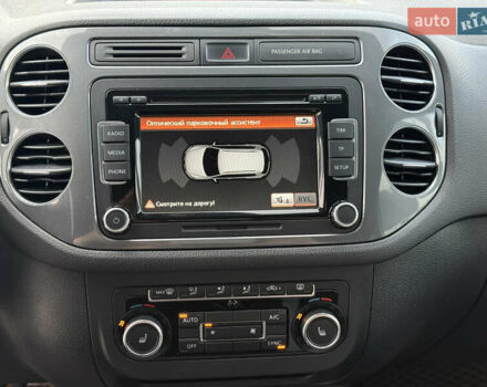 Білий Фольксваген Тігуан, об'ємом двигуна 1.97 л та пробігом 292 тис. км за 16900 $, фото 27 на Automoto.ua