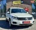 Белый Фольксваген Тигуан, объемом двигателя 2 л и пробегом 228 тыс. км за 12550 $, фото 1 на Automoto.ua