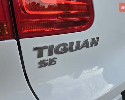Белый Фольксваген Тигуан, объемом двигателя 1.98 л и пробегом 127 тыс. км за 14700 $, фото 42 на Automoto.ua