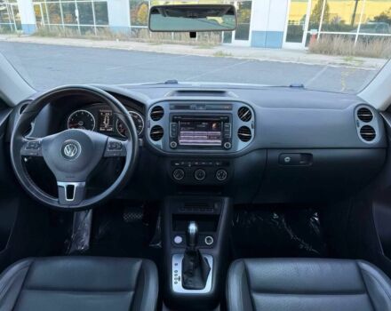 Білий Фольксваген Тігуан, об'ємом двигуна 2 л та пробігом 74 тис. км за 5500 $, фото 14 на Automoto.ua