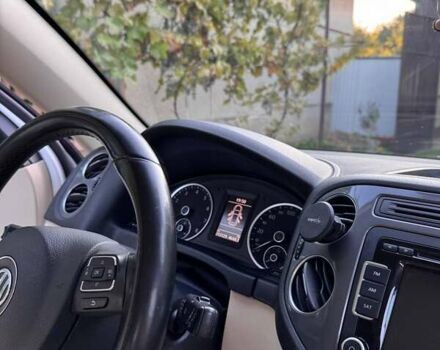 Белый Фольксваген Тигуан, объемом двигателя 1.98 л и пробегом 213 тыс. км за 12700 $, фото 7 на Automoto.ua