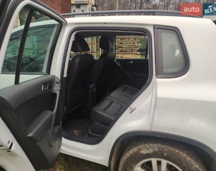 Білий Фольксваген Тігуан, об'ємом двигуна 1.98 л та пробігом 102 тис. км за 14700 $, фото 3 на Automoto.ua