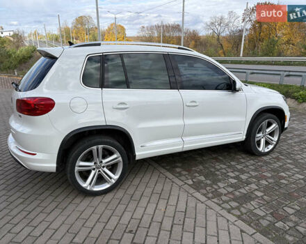 Белый Фольксваген Тигуан, объемом двигателя 2 л и пробегом 147 тыс. км за 13900 $, фото 7 на Automoto.ua