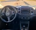 Білий Фольксваген Тігуан, об'ємом двигуна 2 л та пробігом 208 тис. км за 11500 $, фото 2 на Automoto.ua
