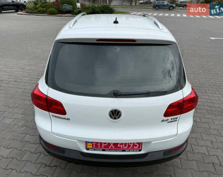 Білий Фольксваген Тігуан, об'ємом двигуна 2 л та пробігом 151 тис. км за 15300 $, фото 6 на Automoto.ua